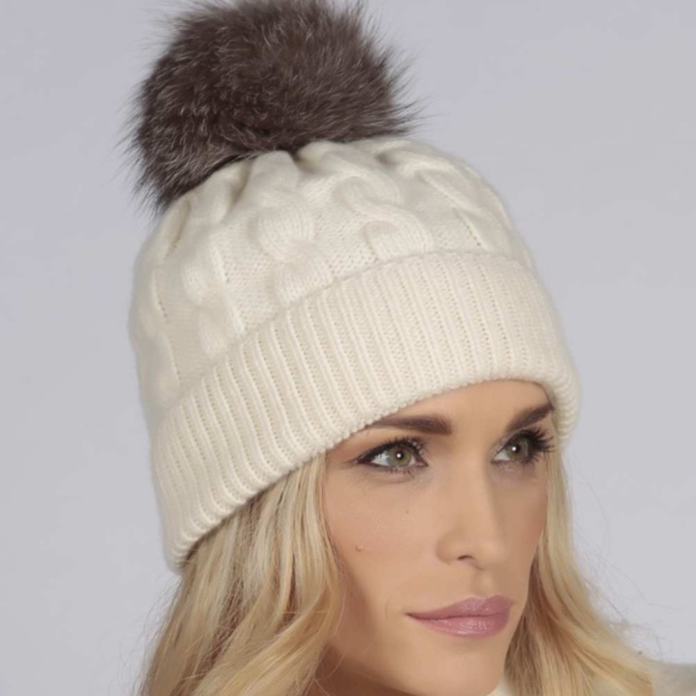 Cream Pom Pom Toque